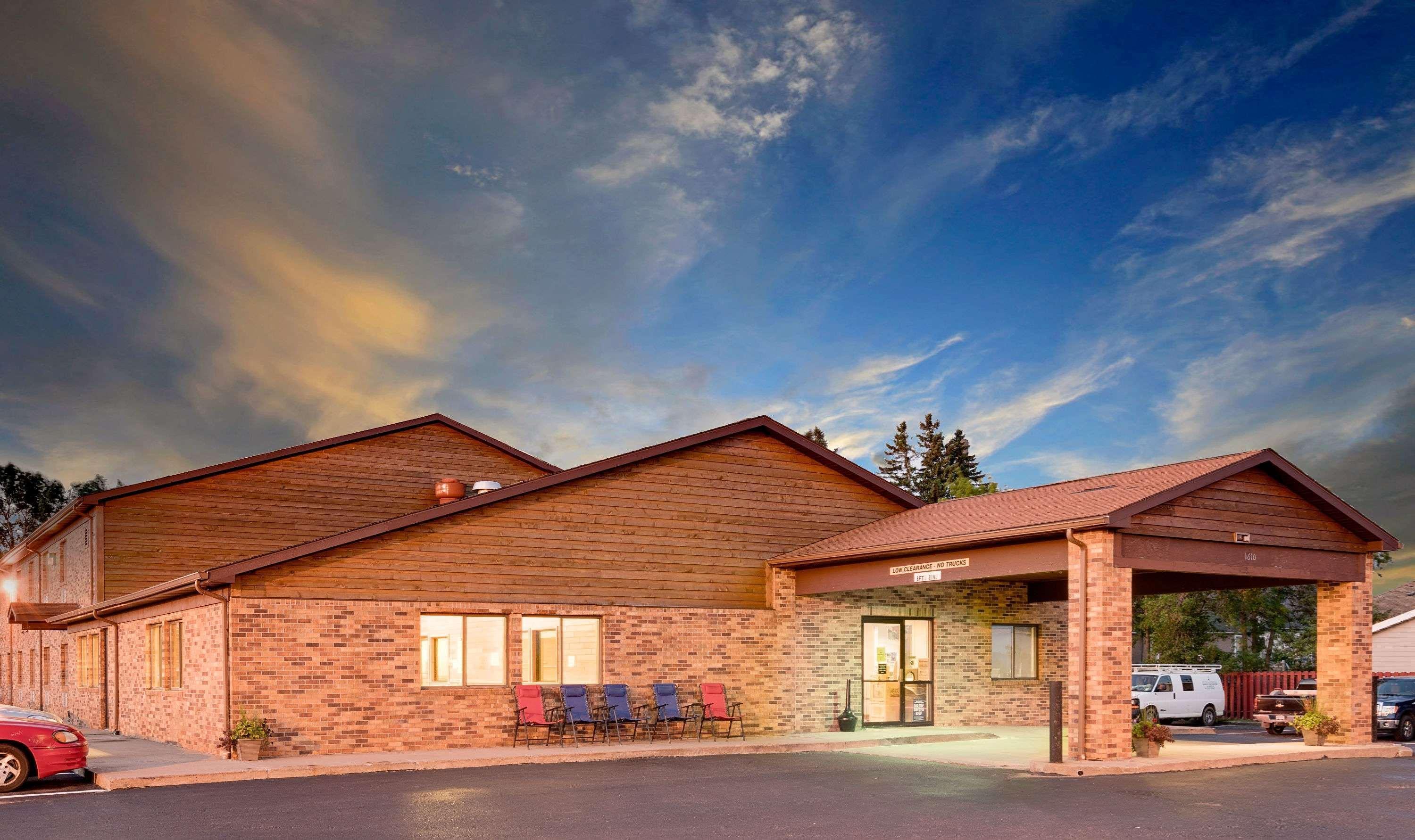 Super 8 By Wyndham Ashland Ξενοδοχείο Εξωτερικό φωτογραφία