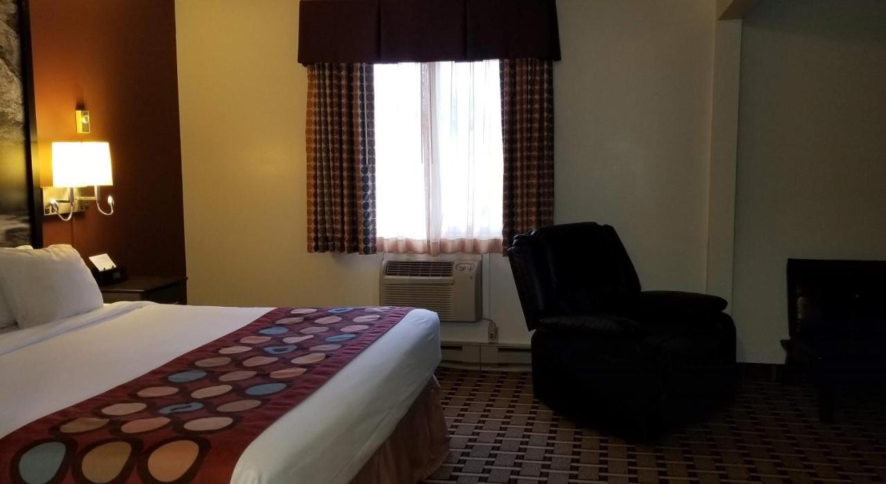 Super 8 By Wyndham Ashland Ξενοδοχείο Εξωτερικό φωτογραφία